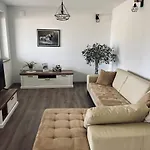 Zaton شقة *